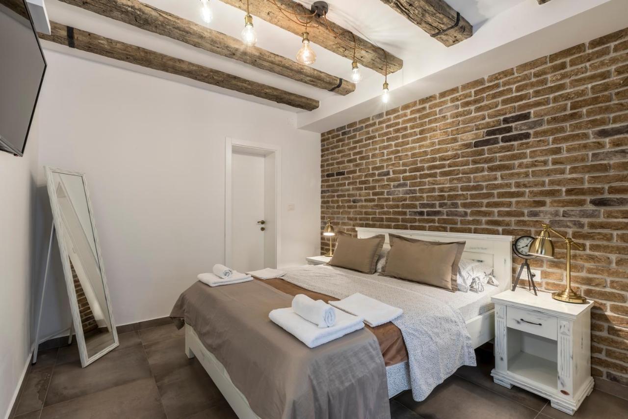Studio Apartments Insula Split Exteriér fotografie
