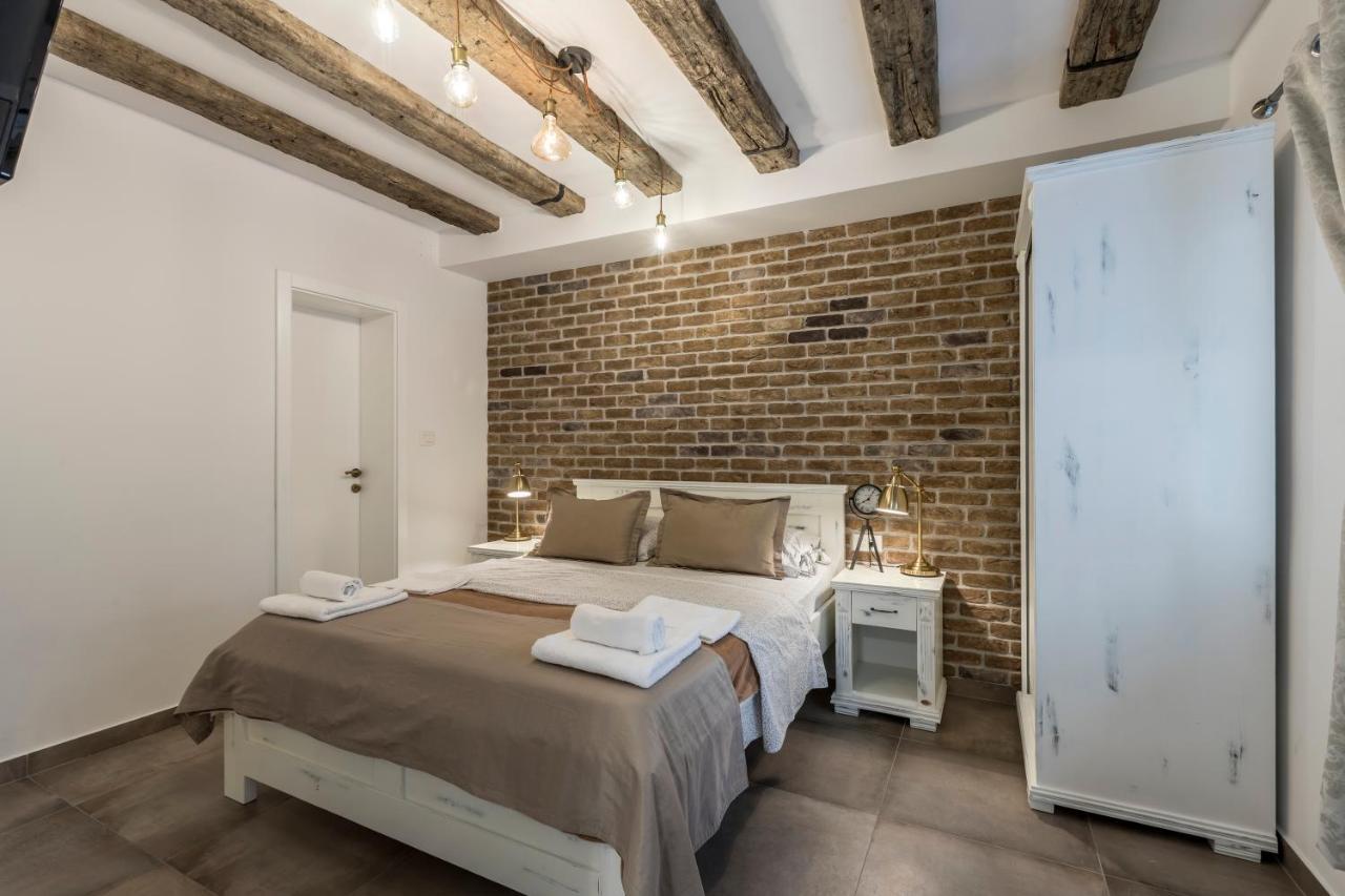 Studio Apartments Insula Split Exteriér fotografie